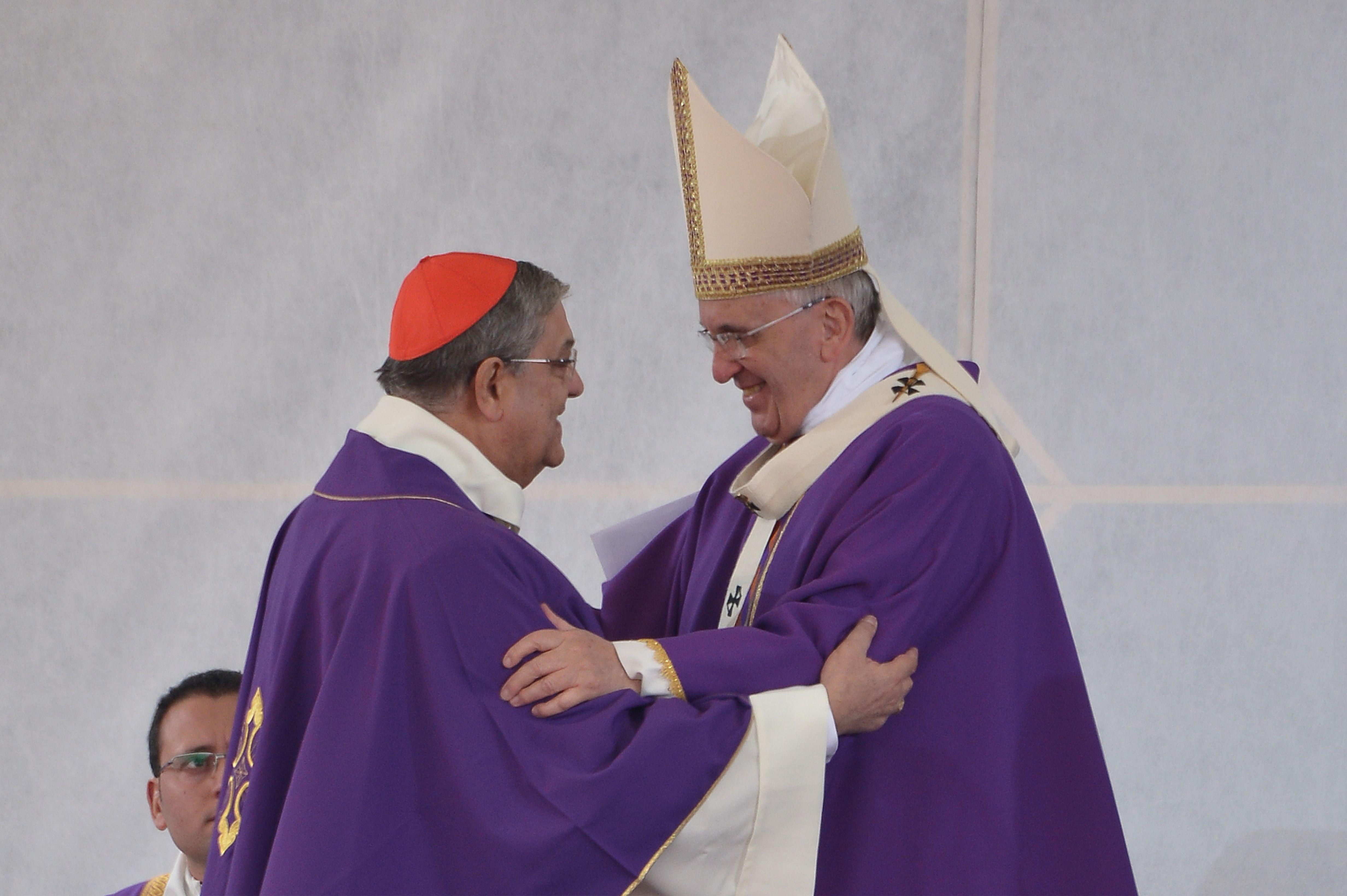 visita del papa a napoli incontro con le suore di clausura