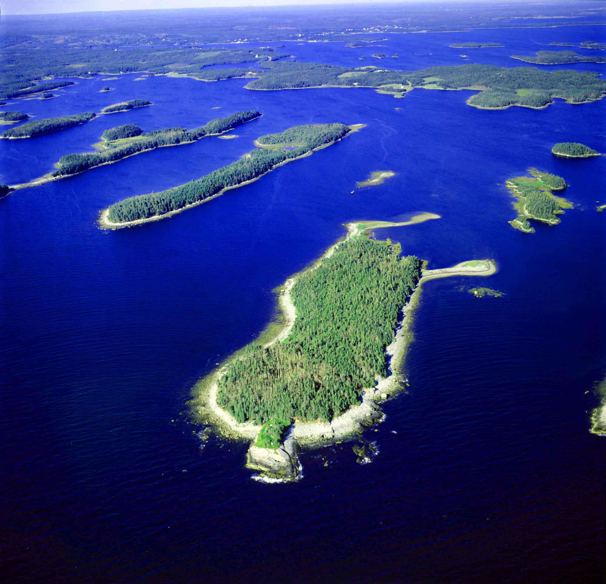 Un'isola privata nell'oceano? Bastano poco più di 40mila euro per comprarla