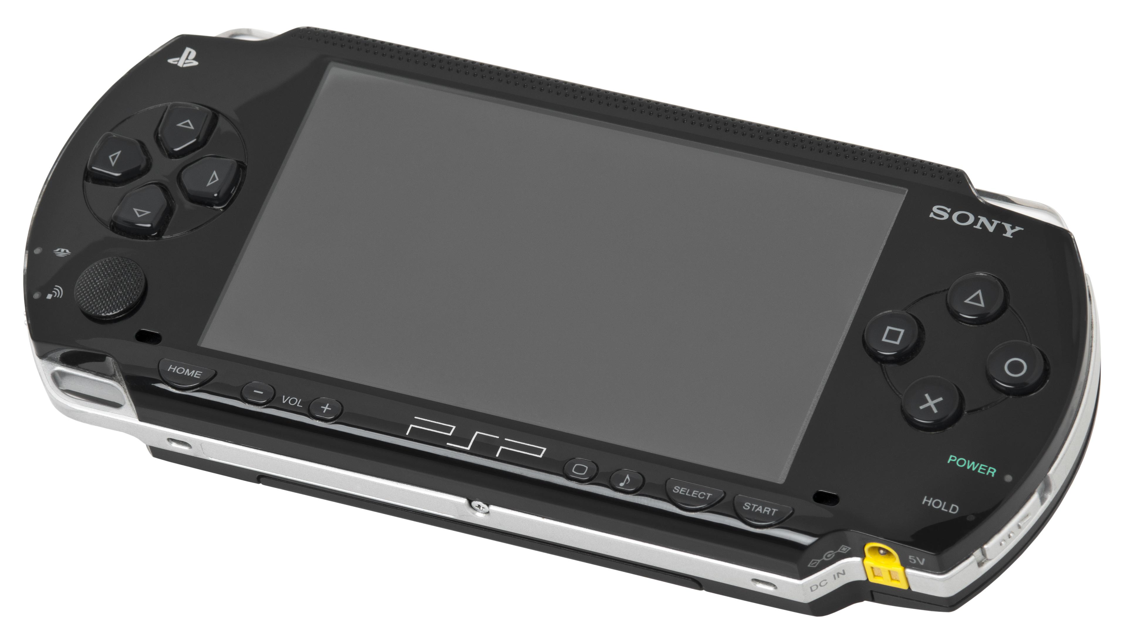 Sony si è lanciata anche nel mondo del gaming portatile con PSP, PlayStation Portable, nel 2004. 