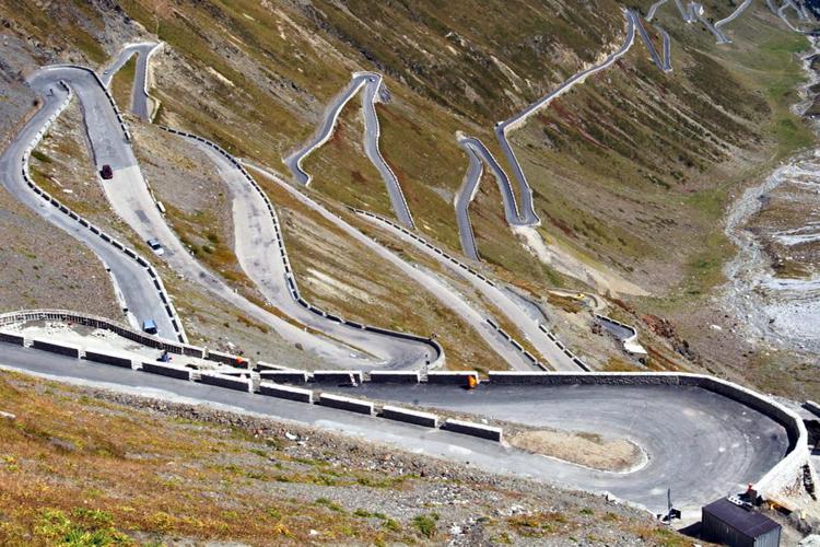 Tumori: la storia, Paolo con cancro al polmone ha scalato lo Stelvio in bici