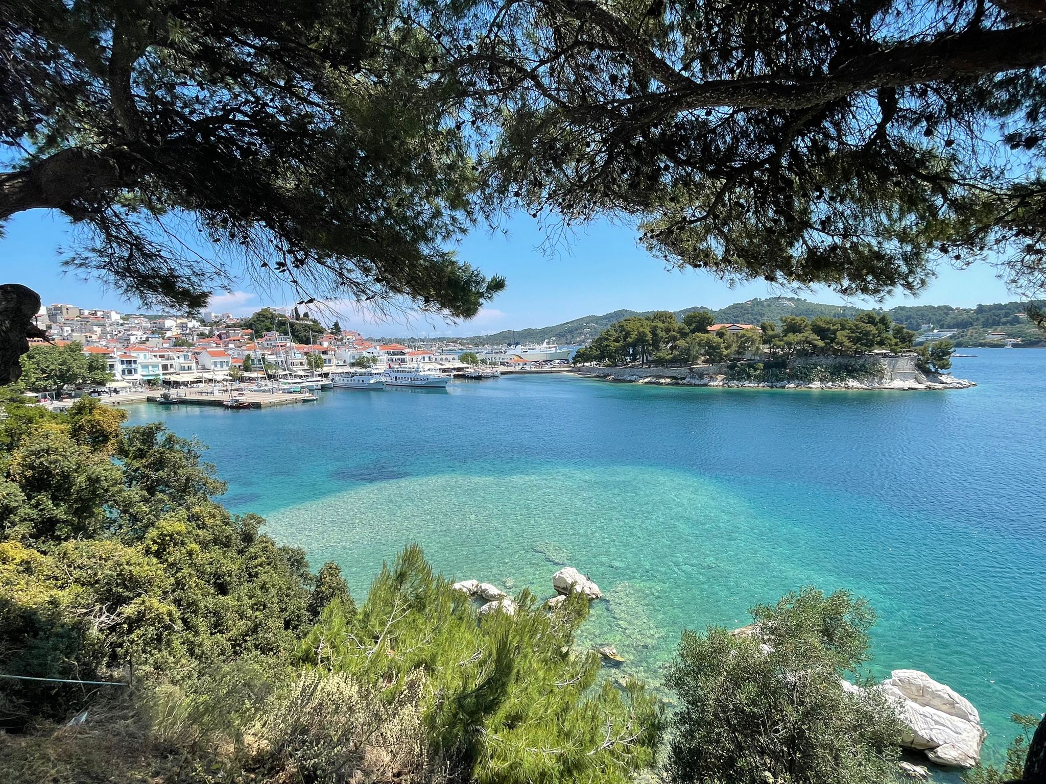 Una veduta di Skiathos dallla Penisola di Bourtzi (Adnkronos)