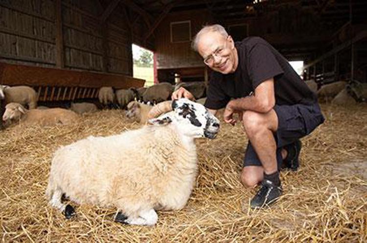 Peter Singer (Credit Derek Goodwin) 