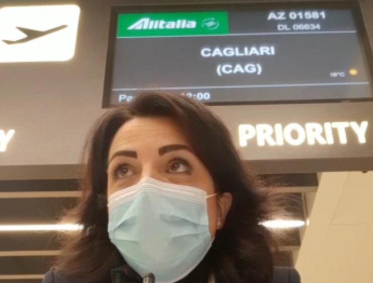 Alitalia ultimo volo, la hostess: 