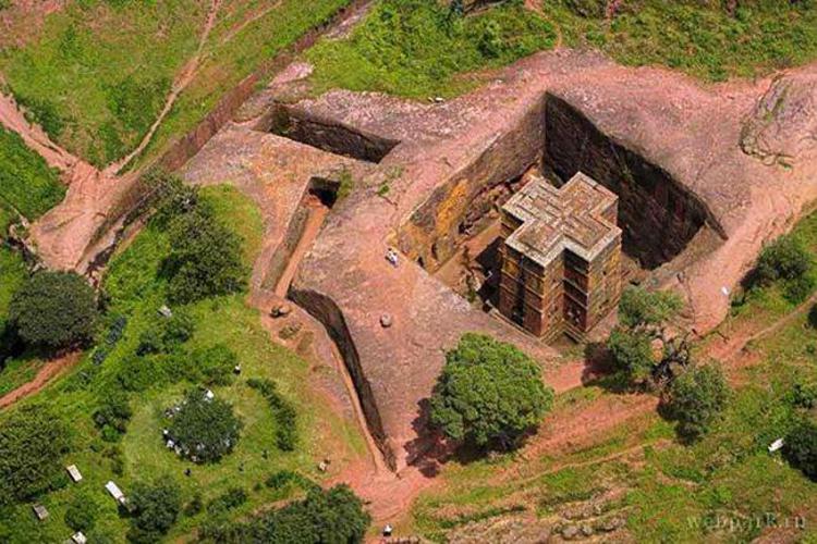 Chiesa di Lalibela, città etiopica patrimonio Unesco, ripresa dalle truppe etiopi