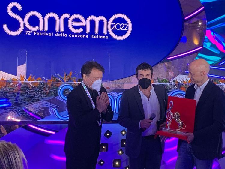 Sanremo 2022, Massimo Ranieri tra le lacrime: 