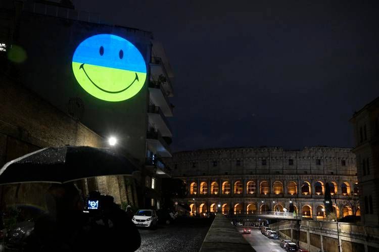 La felicità inizia con un sorriso, arriva a Roma la campagna di The Smiley Company