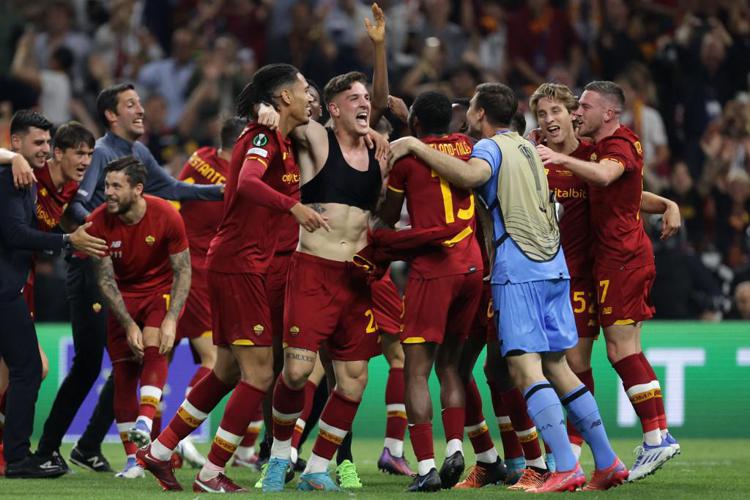 Roma vince Conference League, Zaniolo: 