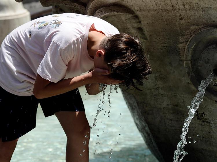 Meteo Roma, allerta ondate di calore nel weekend: bollino arancione