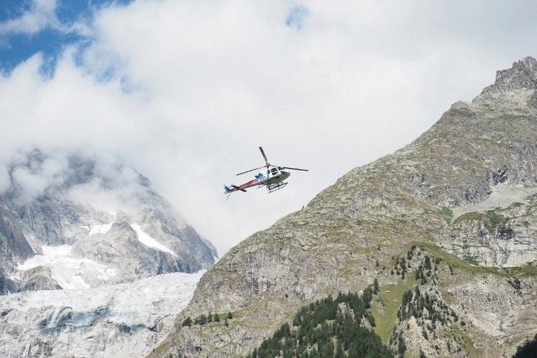 Monte Bianco - crolla seracco: almeno un morto e 4 feriti