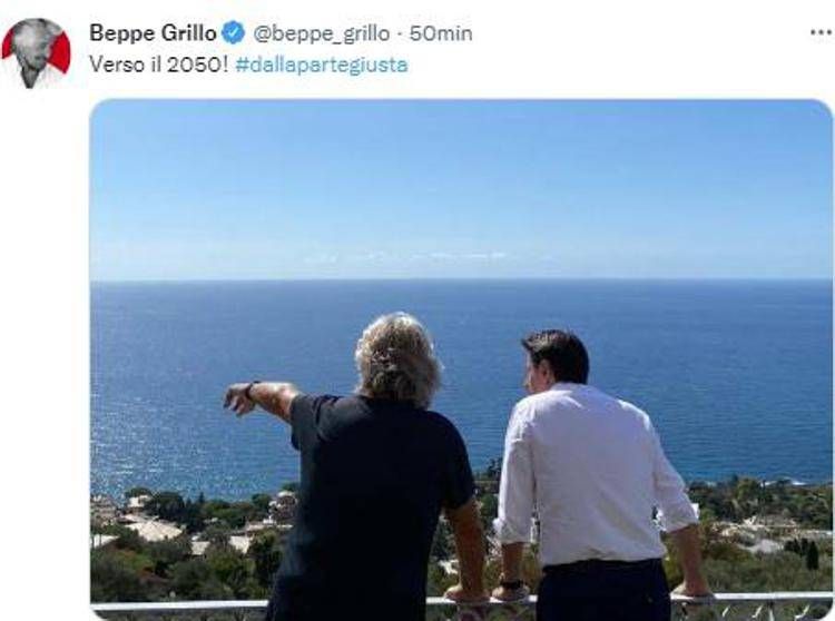 Elezioni 2022, Grillo posta foto con Conte: 