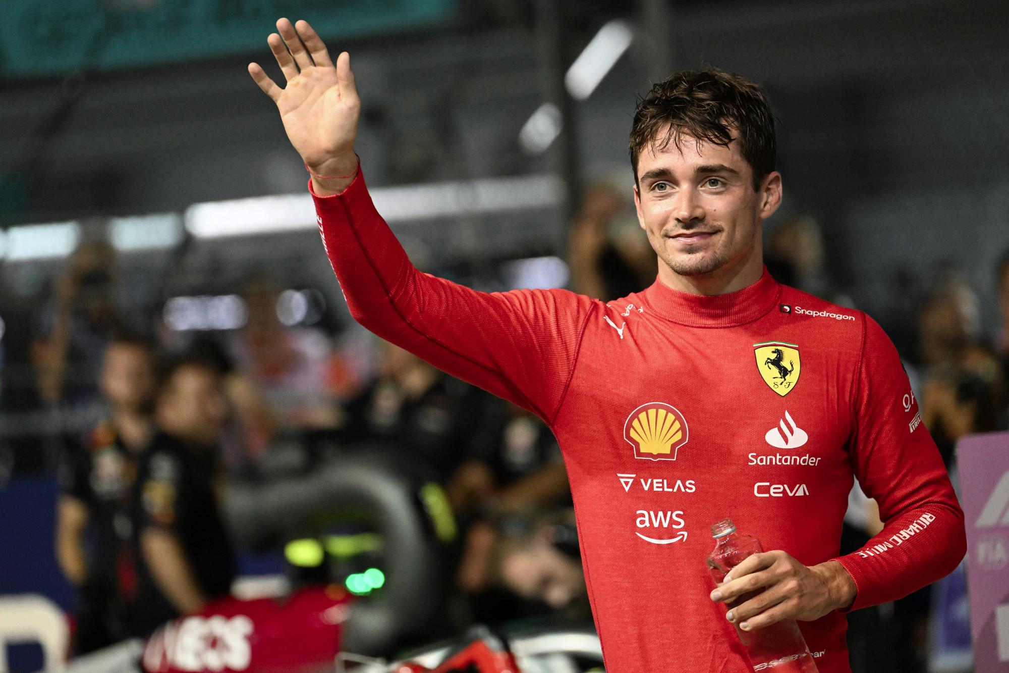 CHARLES LECLERC RINNOVA CON FERRARI 