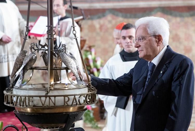 Il Presidente della Repubblica Sergio Mattarella in occasione della cerimonia di accensione della Lampada di San Francesco (Foto Quirinale)