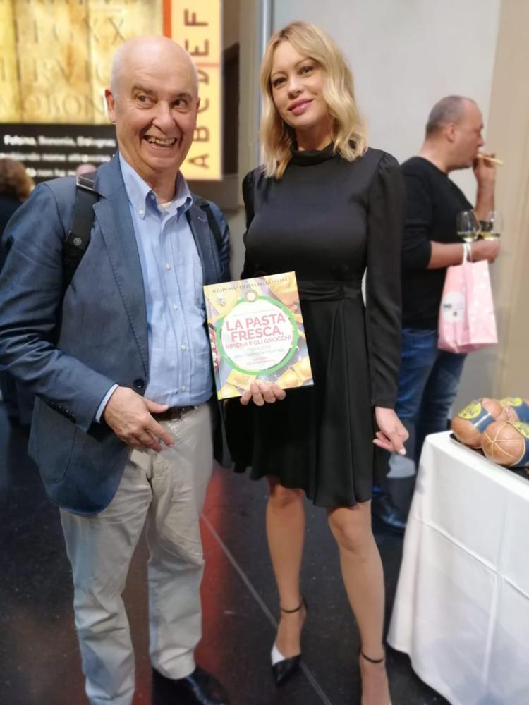 Roberto Zalambani, presidente Unarga Fnsi, con Anna Falchi