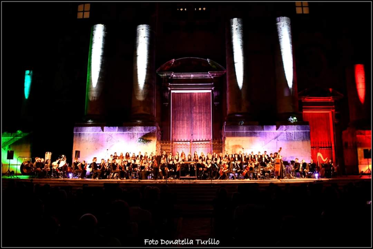 Оперный фестиваль Teatri di Pietra приземляется в Палермо