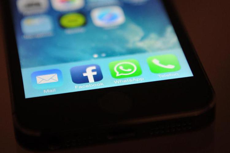 Whatsapp, come recuperare i messaggi eliminati per errore