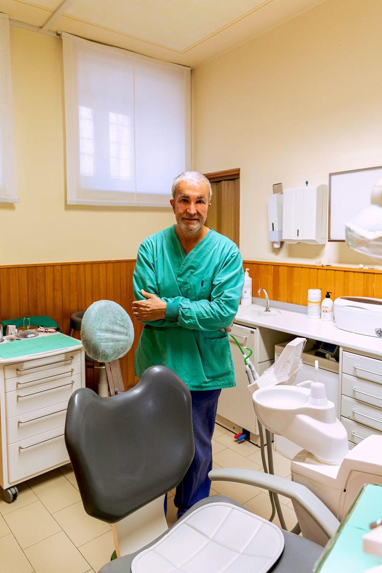 Pulizia dei denti? Ecco quando bisogna farla secondo il Dentista Roberto Bizioli