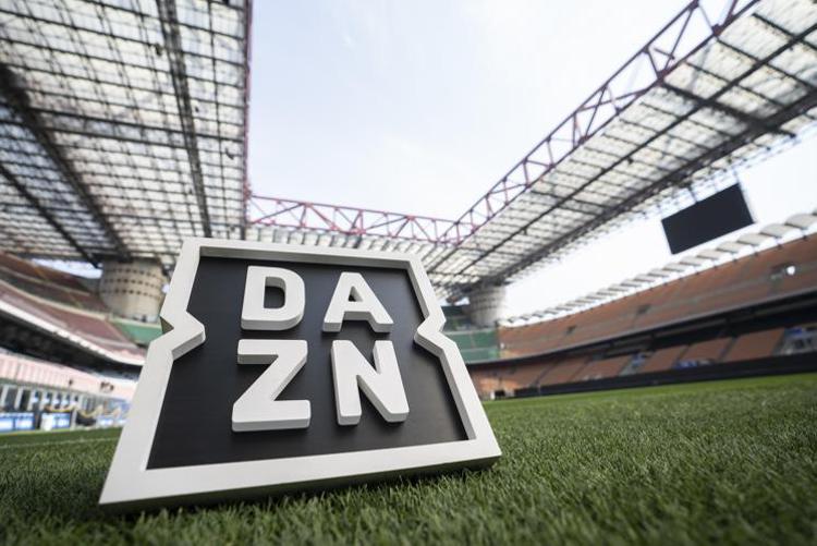 Problemi Dazn, arrivano i rimborsi: ecco come