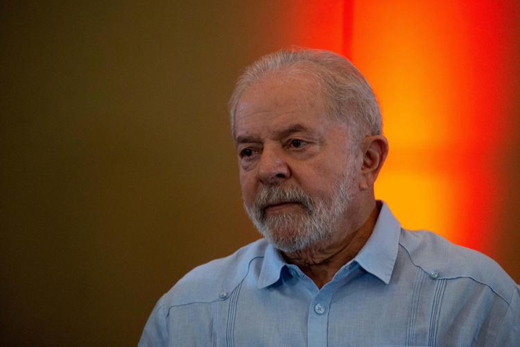 Lula cade in casa, "lieve emorragia cerebrale" per il presidente del Brasile