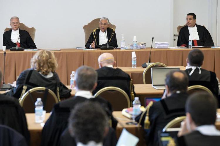 Il processo in corso in Vaticano (Ipa)