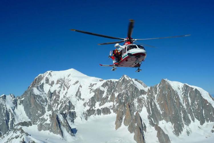 Valle D’Aosta - alpinista precipita e muore sul Gran Paradiso