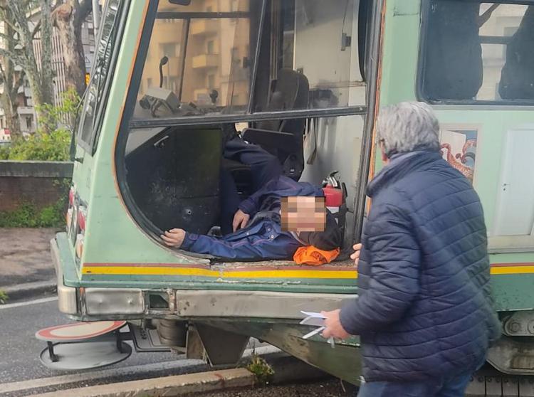 L'autista del tram coinvolto nell'incidente 