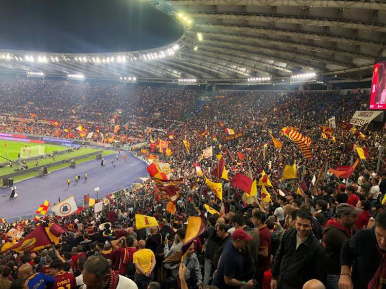 Roma-Feyenoord, 40 olandesi bloccati mentre tentavano di entrare all'Olimpico