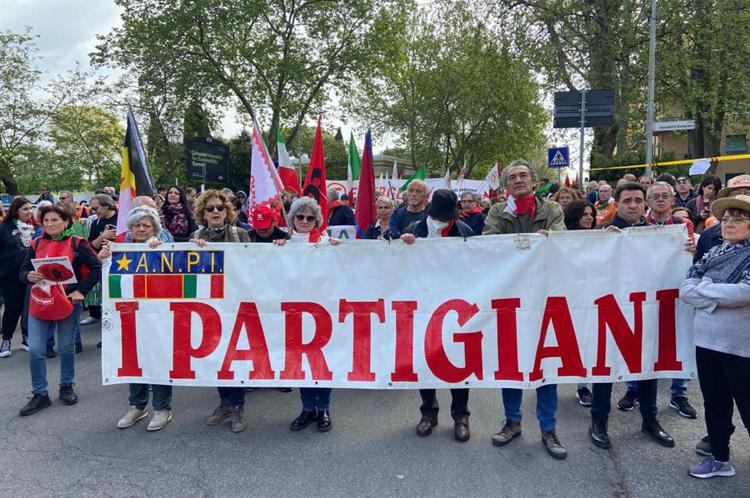 25 aprile, a Roma corteo Anpi. La partigiana Iole: 