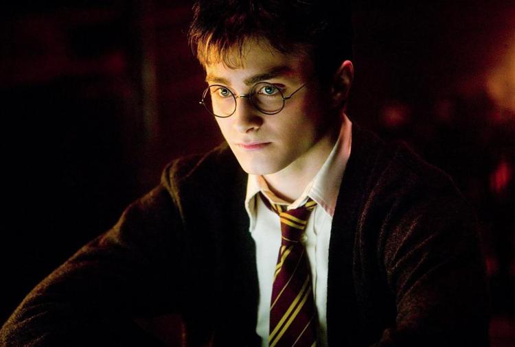 Daniel Radcliffe nel film 'Harry Potter e l'ordine della fenice' (Fotogramma/Ipa)