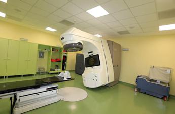 Tumori, radioncologo Gentile: “Radioterapia oggi efficace come chirurgia”