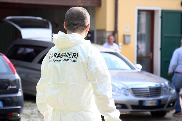 Napoli, trovato cadavere in centro sportivo abbandonato di Caivano