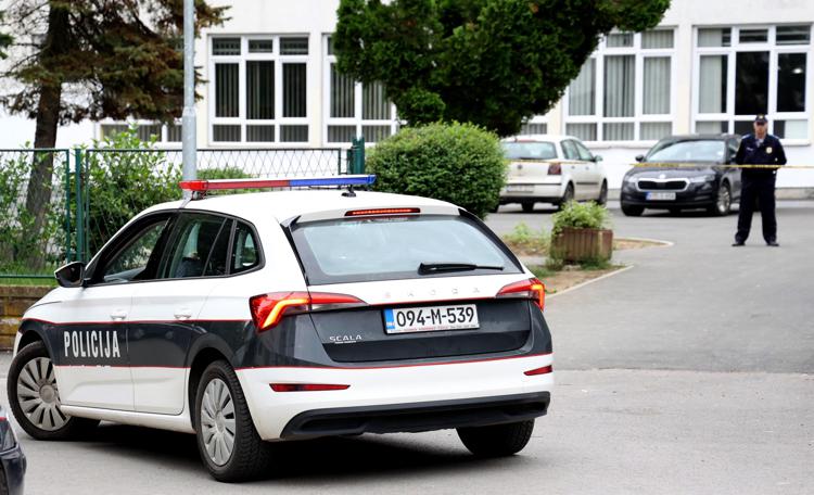 Auto della polizia  - (Afp)