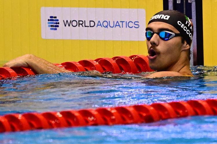 Mondiali nuoto 2023, Ceccon oro nei 50 farfalla