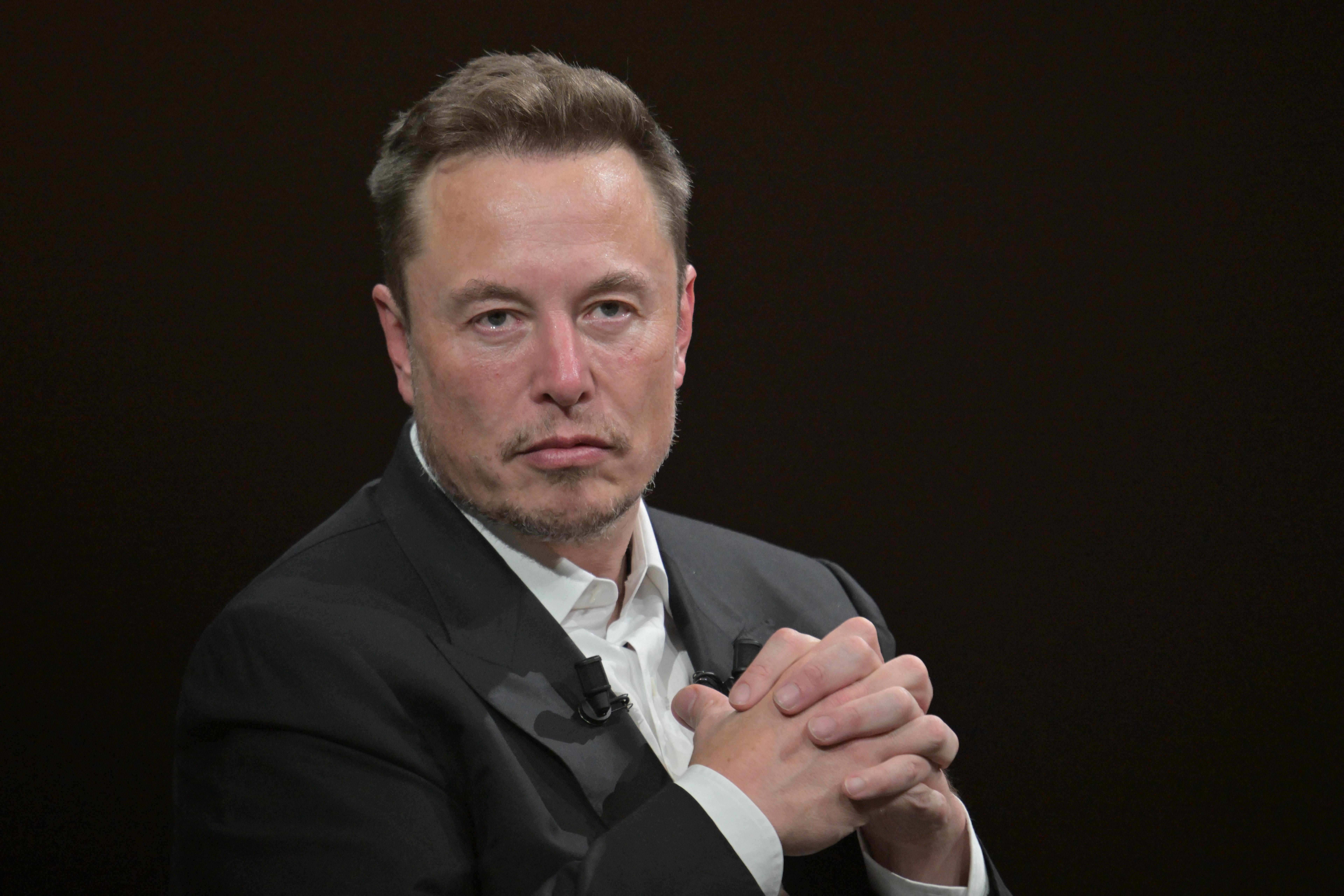 Elon Musk ritira improvvisamente causa contro Sam Altman e OpenAI