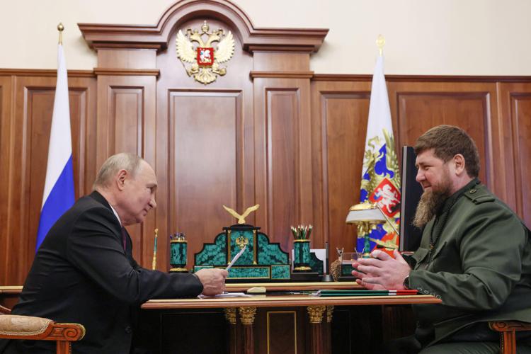 Vladimir Putin  e Ramzan Kadyrov - (Afp)