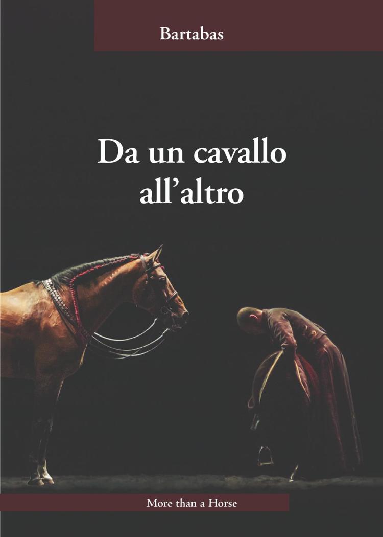 Bartabas, celebre cavaliere-artista,    è autore di 'Da un cavallo all'altro', edito in Francia da Gallimard, ora arrivato in Italia. 