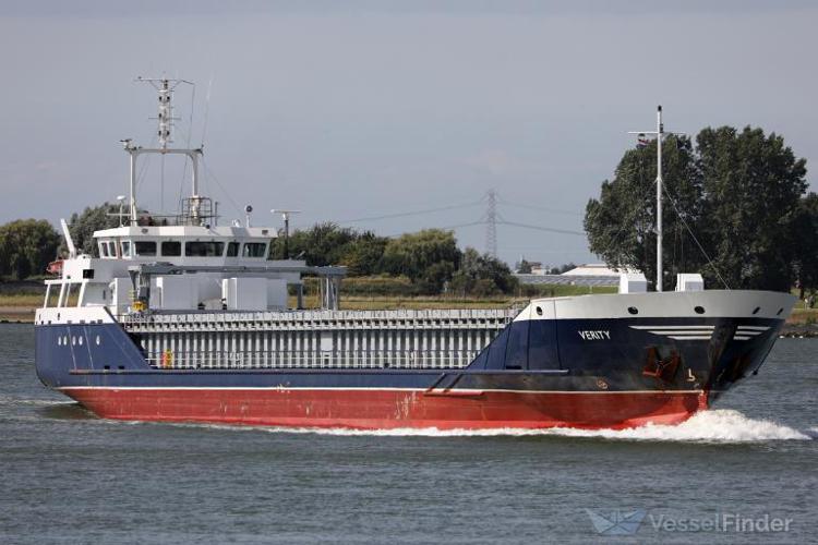 Germania, collisione tra navi cargo nel Mare del Nord: un morto e 4 dispersi