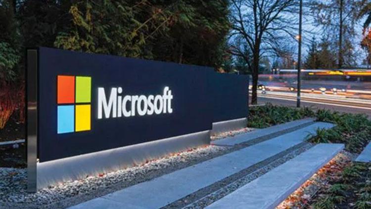 Microsoft punta sul Canada, mezzo miliardo in data center per l'IA