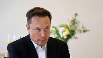 Twitter dopo Musk, le vendite pubblicitarie di X sono sotto di mezzo miliardo