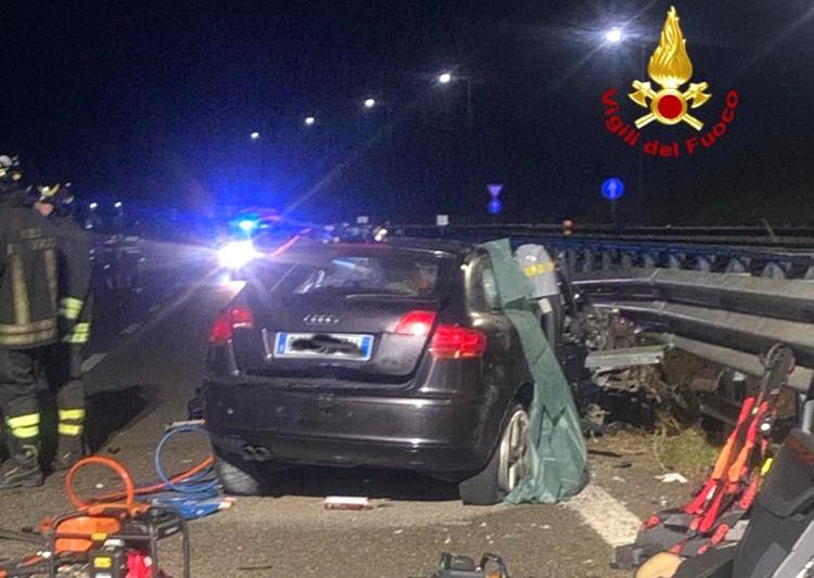 Incidente la strada statale 336 per Malpensa - (Fotogramma)