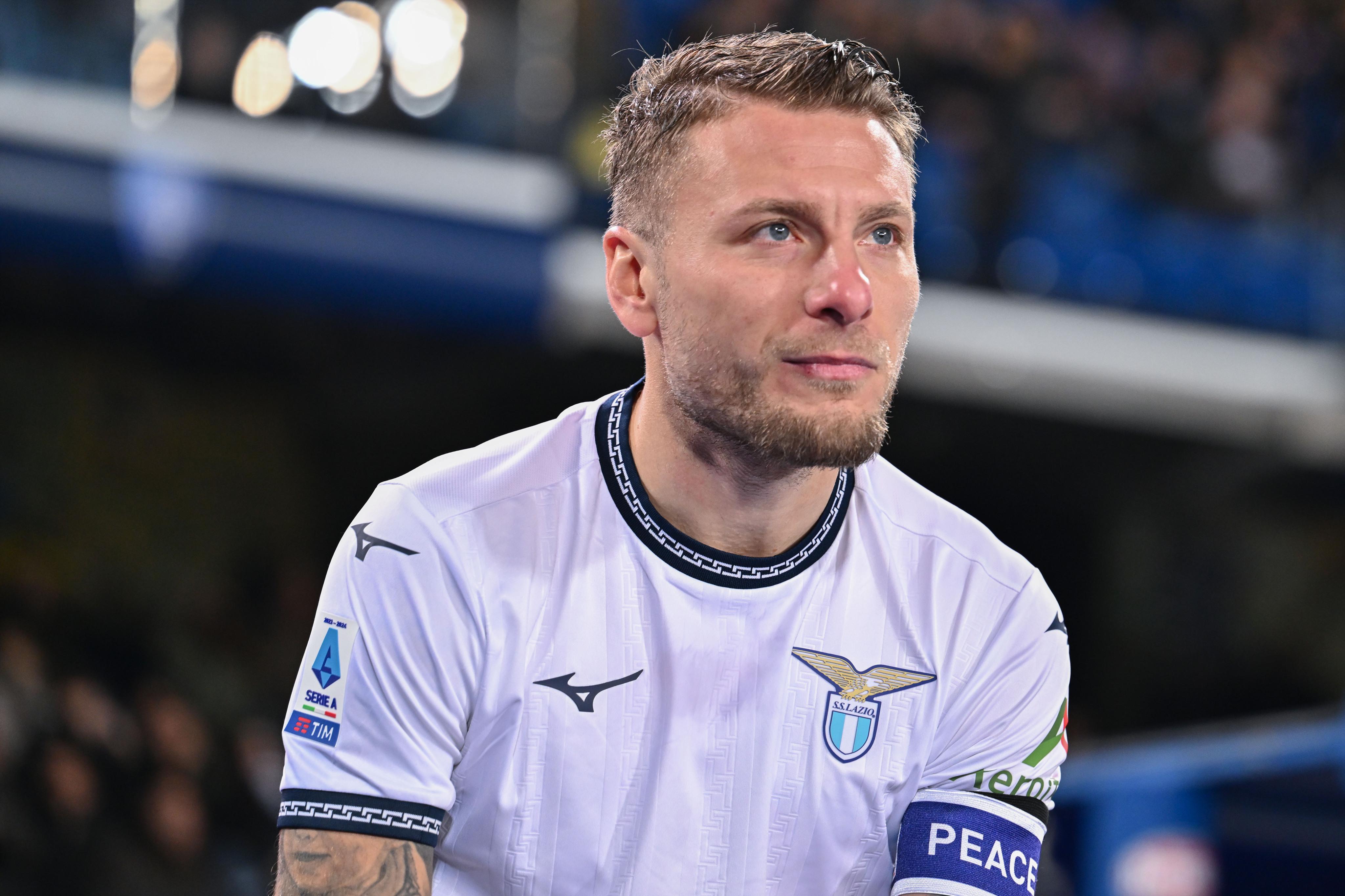 Shock per Immobile l attaccante della Lazio aggredito con la famiglia