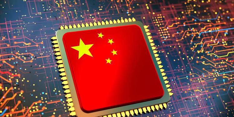 Cina, l'esportazione di chip ai minimi storici