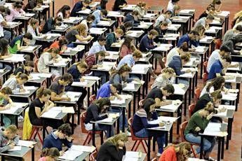 Stop test d'ingresso a Medicina è legge, addio numero chiuso: accesso libero al primo semestre