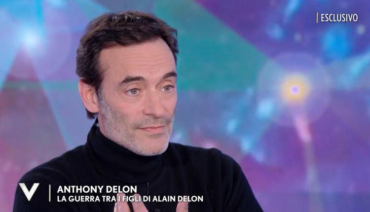 Anthony Delon