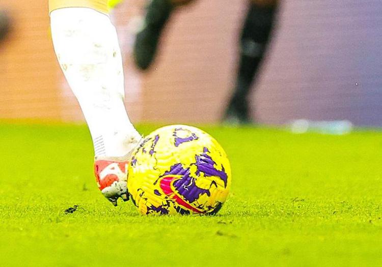 Premier League, allarme 'gas esilarante': calciatori usano 'droga della  risata