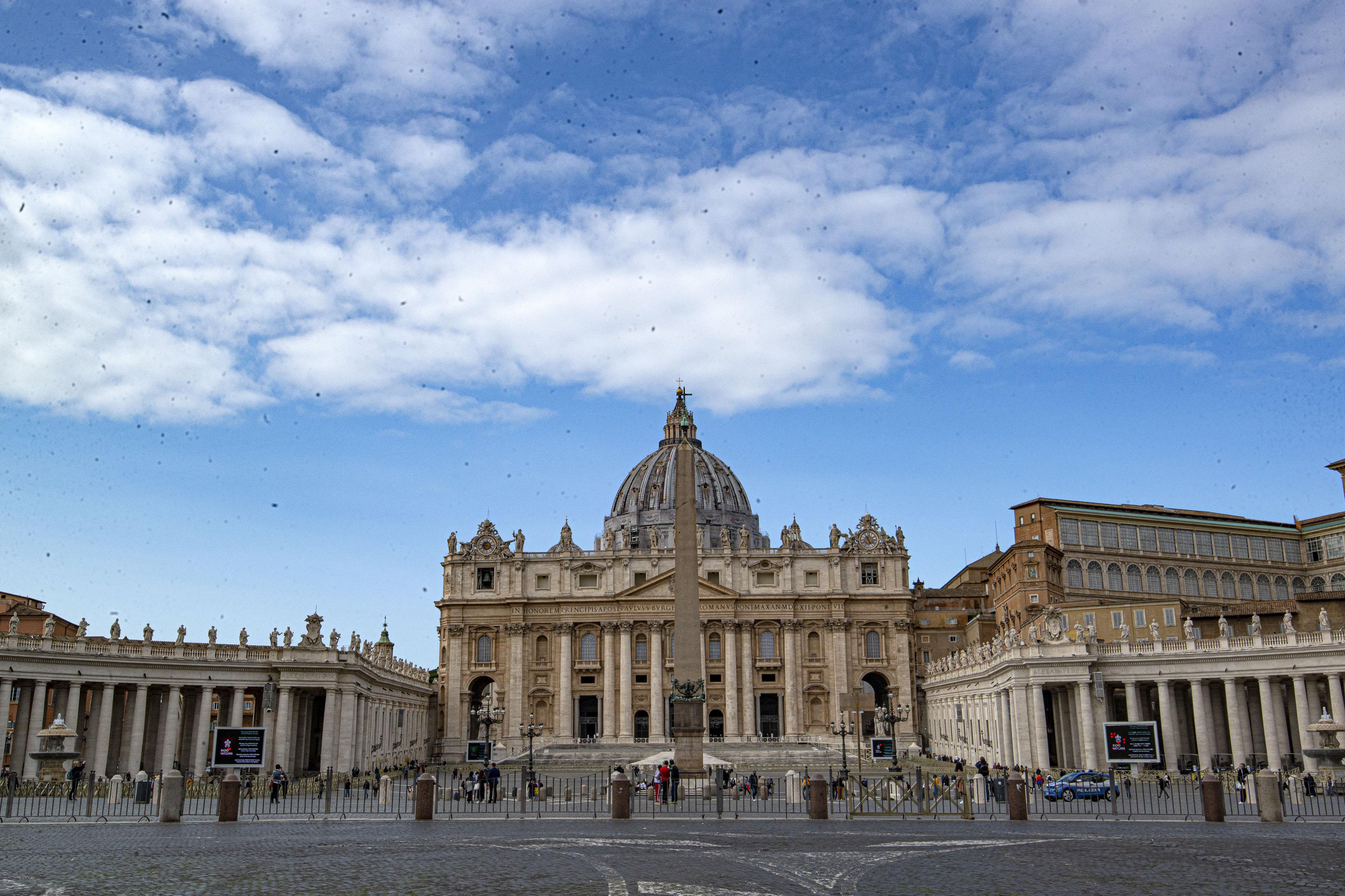 Fine vita - Vaticano: Spazio per mediazioni su piano legislativo