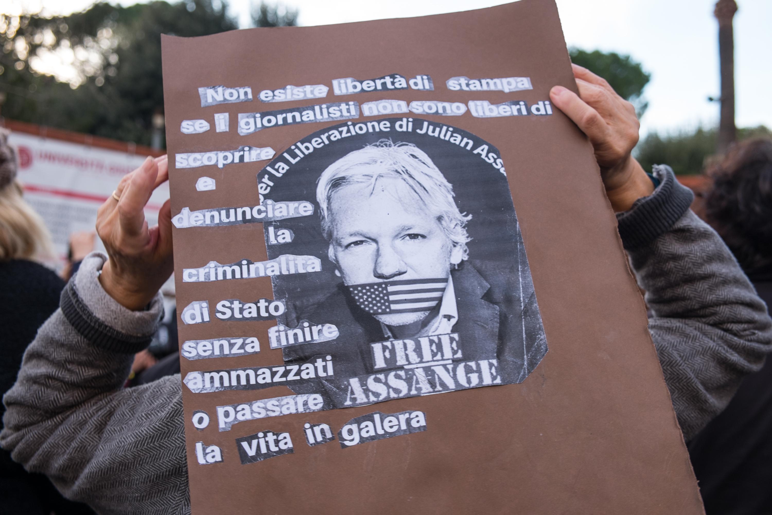 Assange - dai 