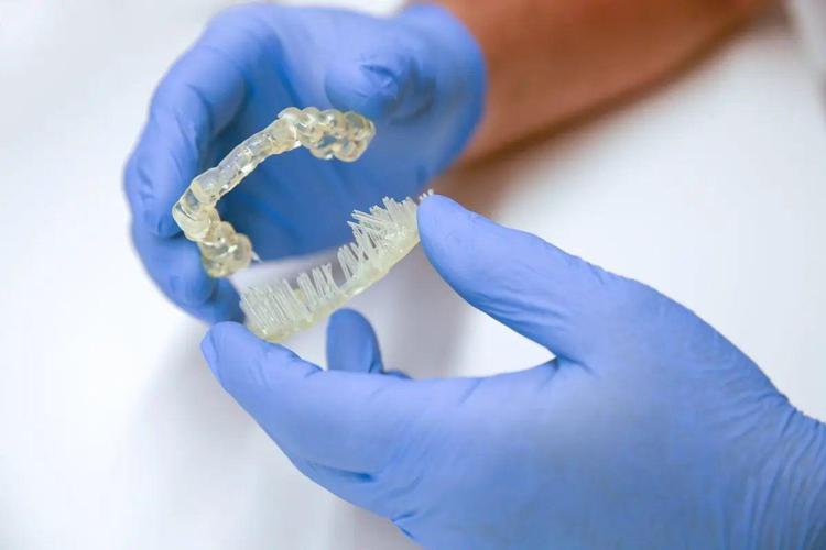 Dr. Claudio Mocci (Dent.AL.): “Stampa 3D e tecnologie hi-tech nello studio dentistico: precisione, velocità e vantaggi per il paziente”
