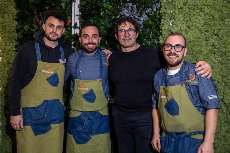 Inaugurata a Bari la nuova Osteria dell’Orto, il fruttivendolo con cucina