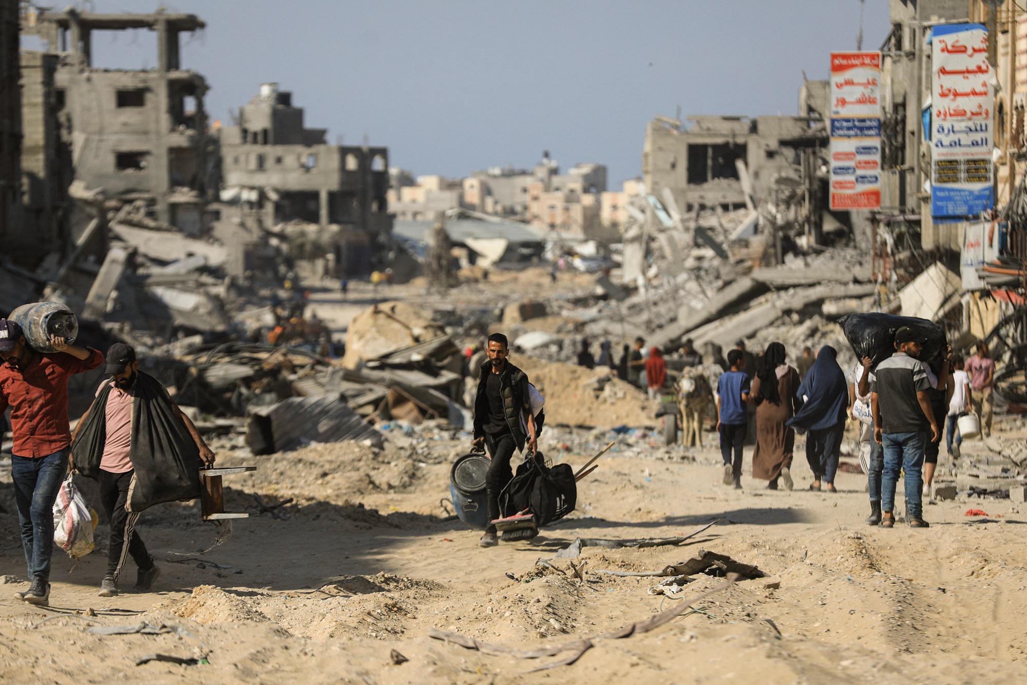Gaza - media: Raid Israele su Khan Younis - 30 morti e 100 feriti