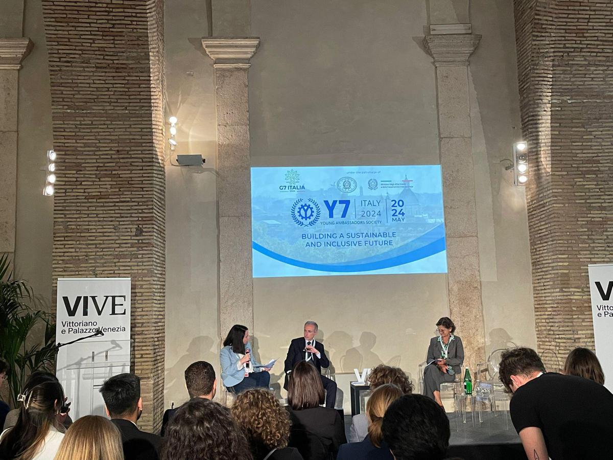 A Roma 'Summit Youth 7 Italy 2024'